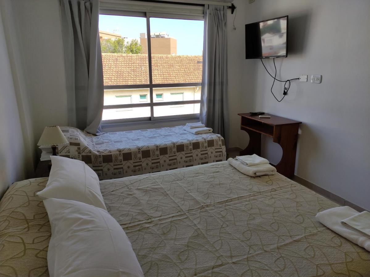 Hosteria Ymaz Villa Gesell Exterior foto