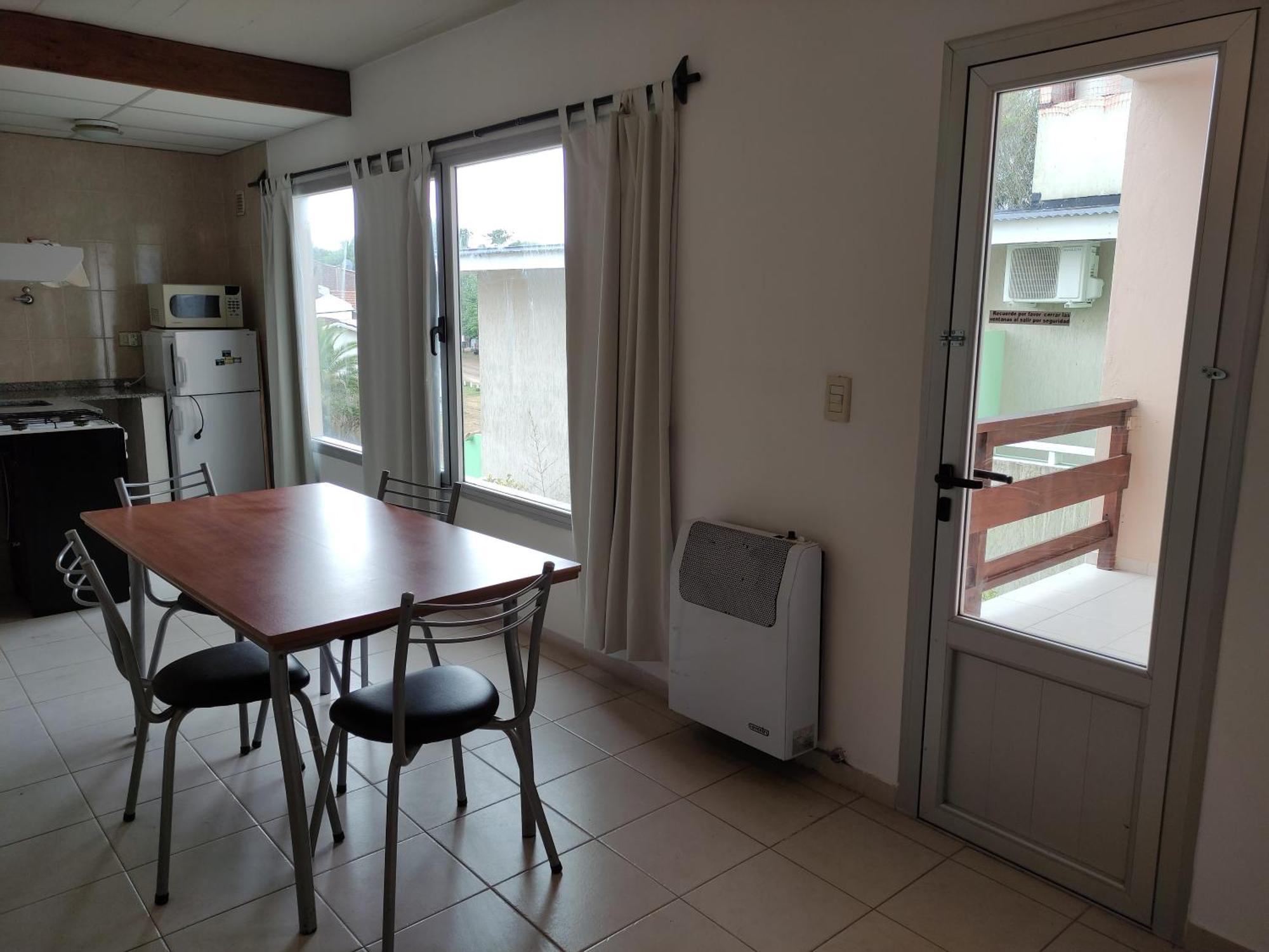Hosteria Ymaz Villa Gesell Exterior foto